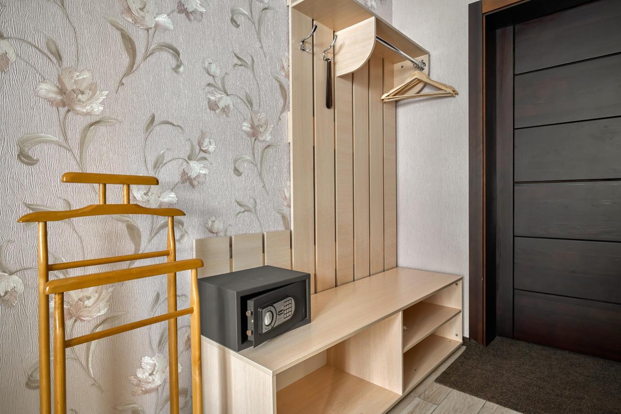 Zaporizʹka Sich Hotel Bukovel Bagian luar foto