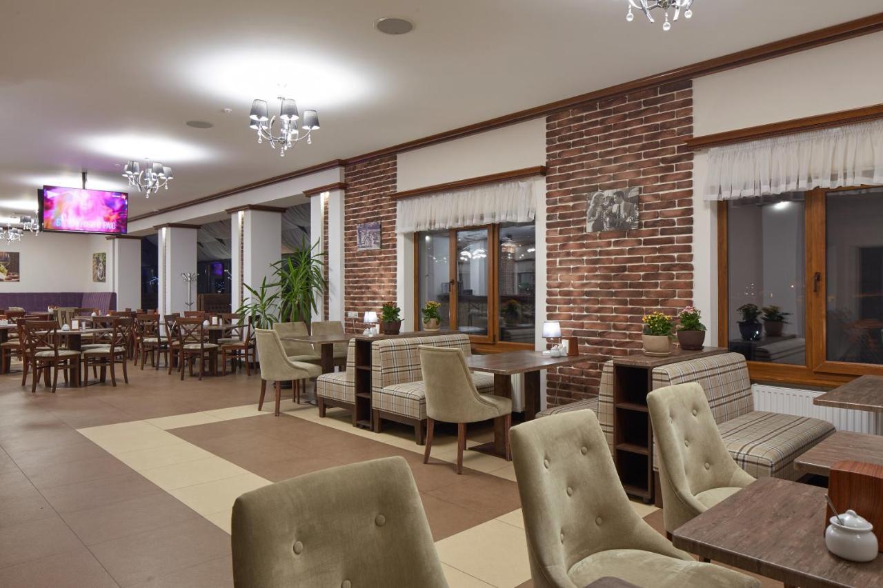 Zaporizʹka Sich Hotel Bukovel Bagian luar foto